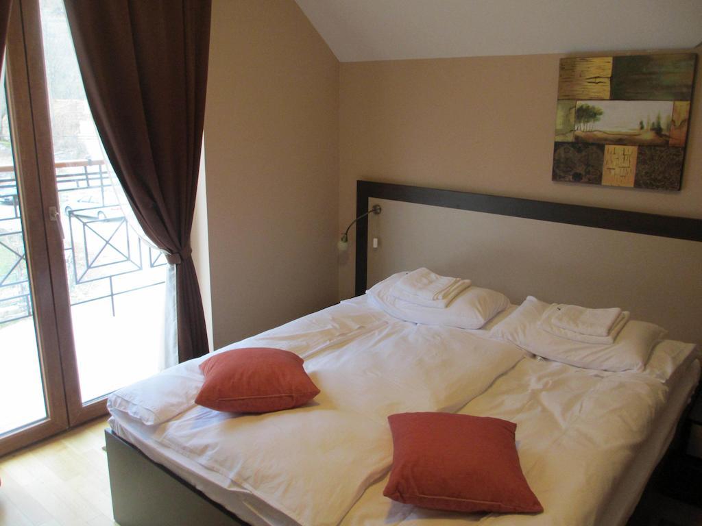 קראסנו פוליה Apartments Manjan חדר תמונה